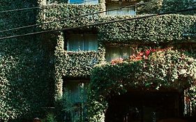 Petit Ermitage (Adults Only)